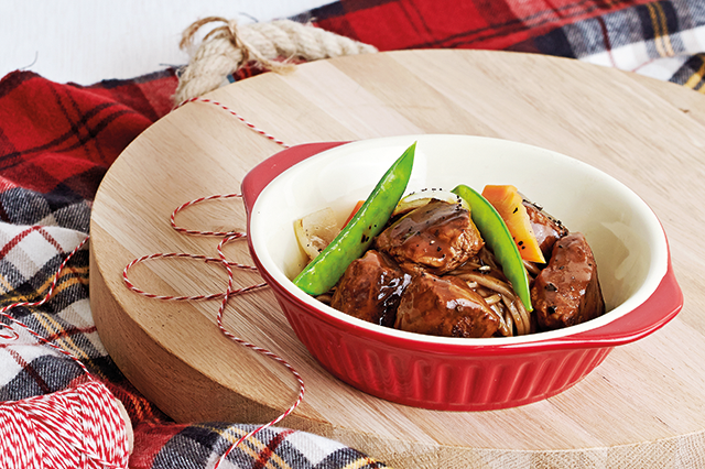 Braised Beef Tenderloin with Yomeishu Sauce and Soba Noodles